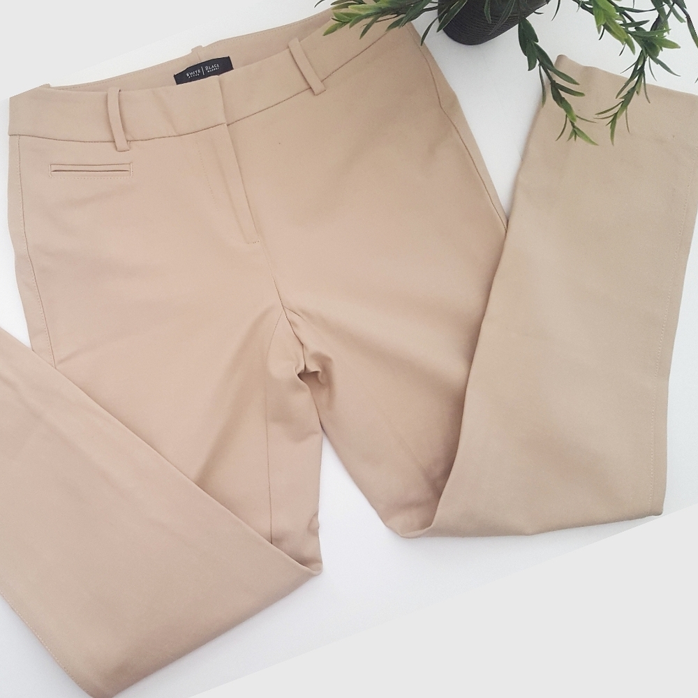 White House🌾Black Market Pants